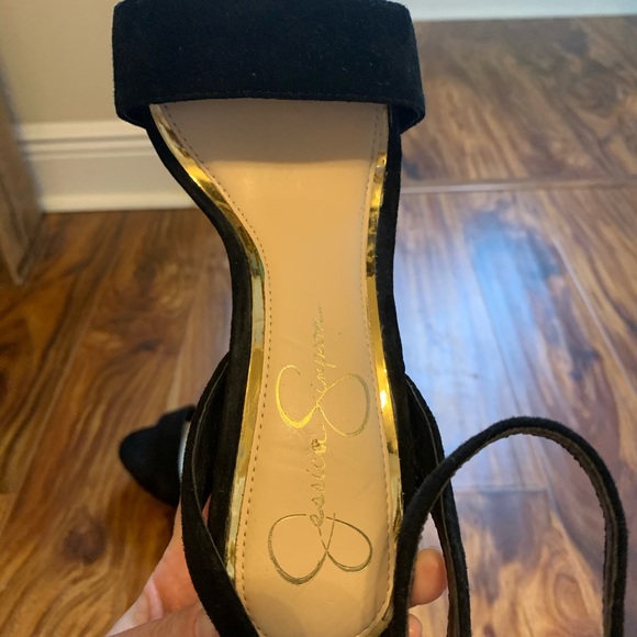 Jessica Simpson multicolored embellished heels. - Picture 5 of 5